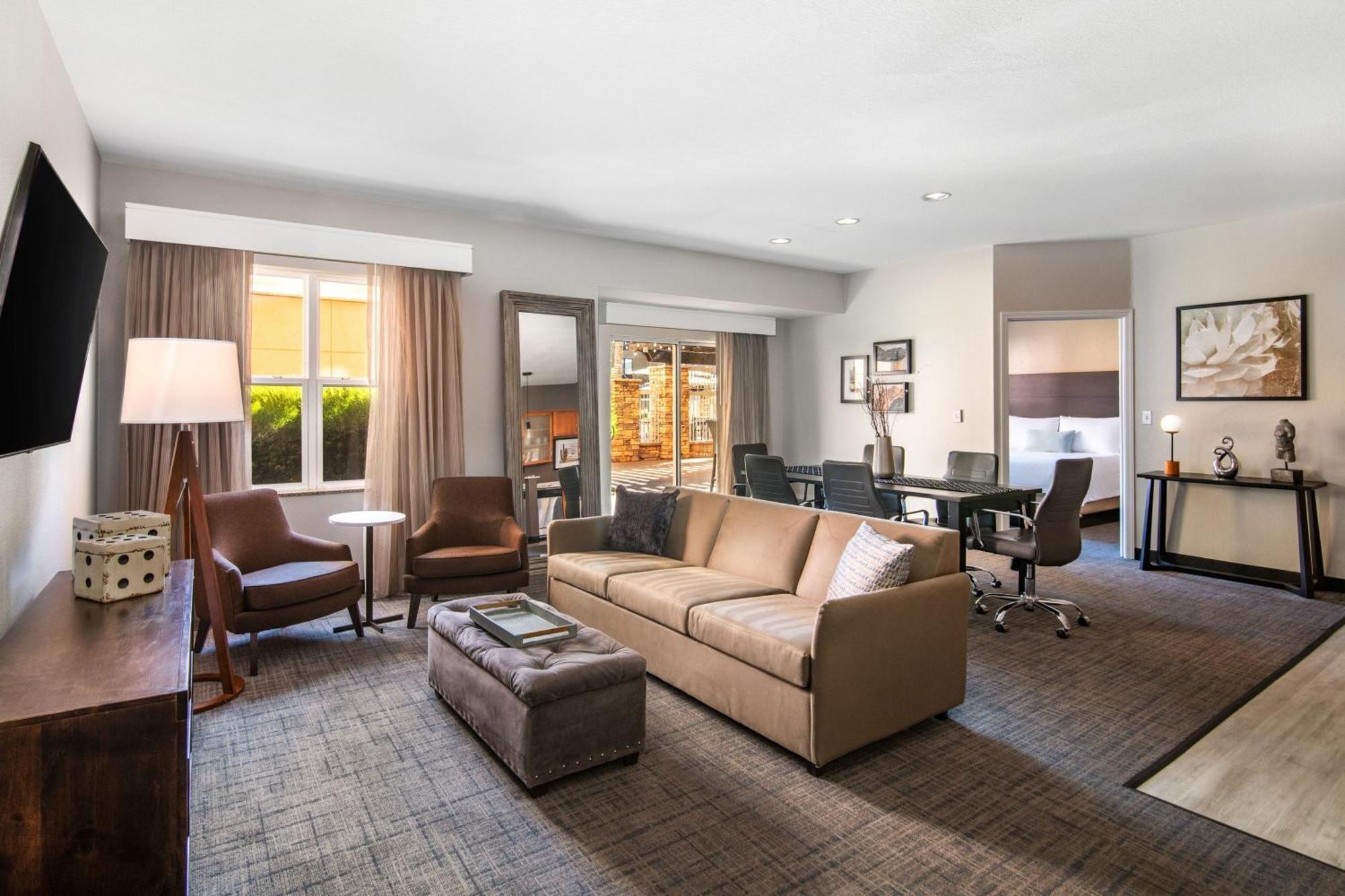 Residence Inn Phoenix Glendale Sports & Entertainment District Eksteriør billede