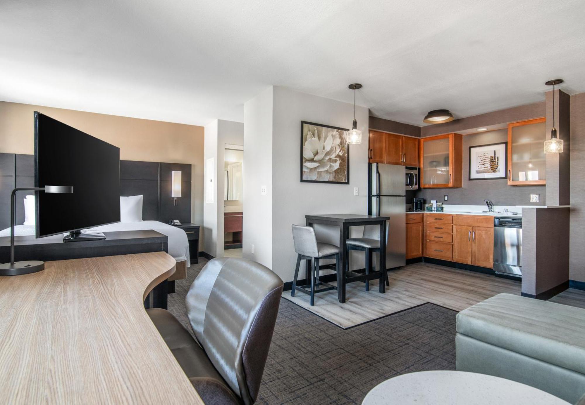 Residence Inn Phoenix Glendale Sports & Entertainment District Eksteriør billede
