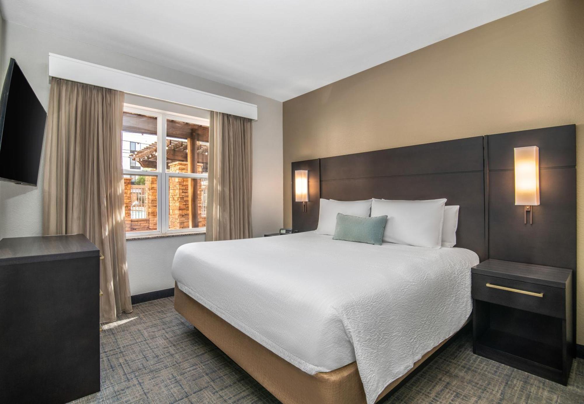 Residence Inn Phoenix Glendale Sports & Entertainment District Eksteriør billede