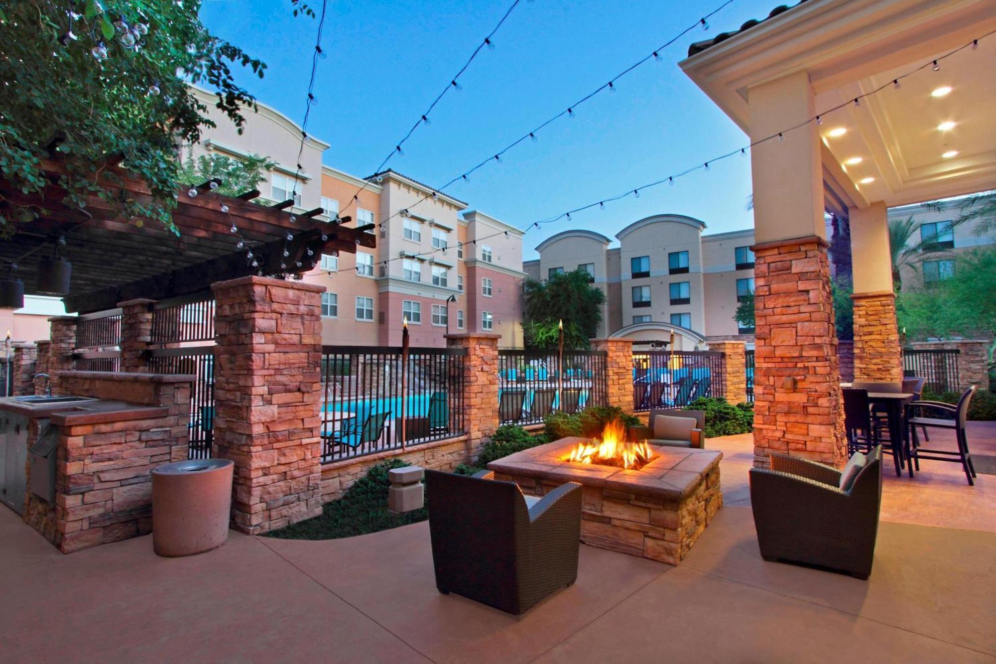 Residence Inn Phoenix Glendale Sports & Entertainment District Eksteriør billede