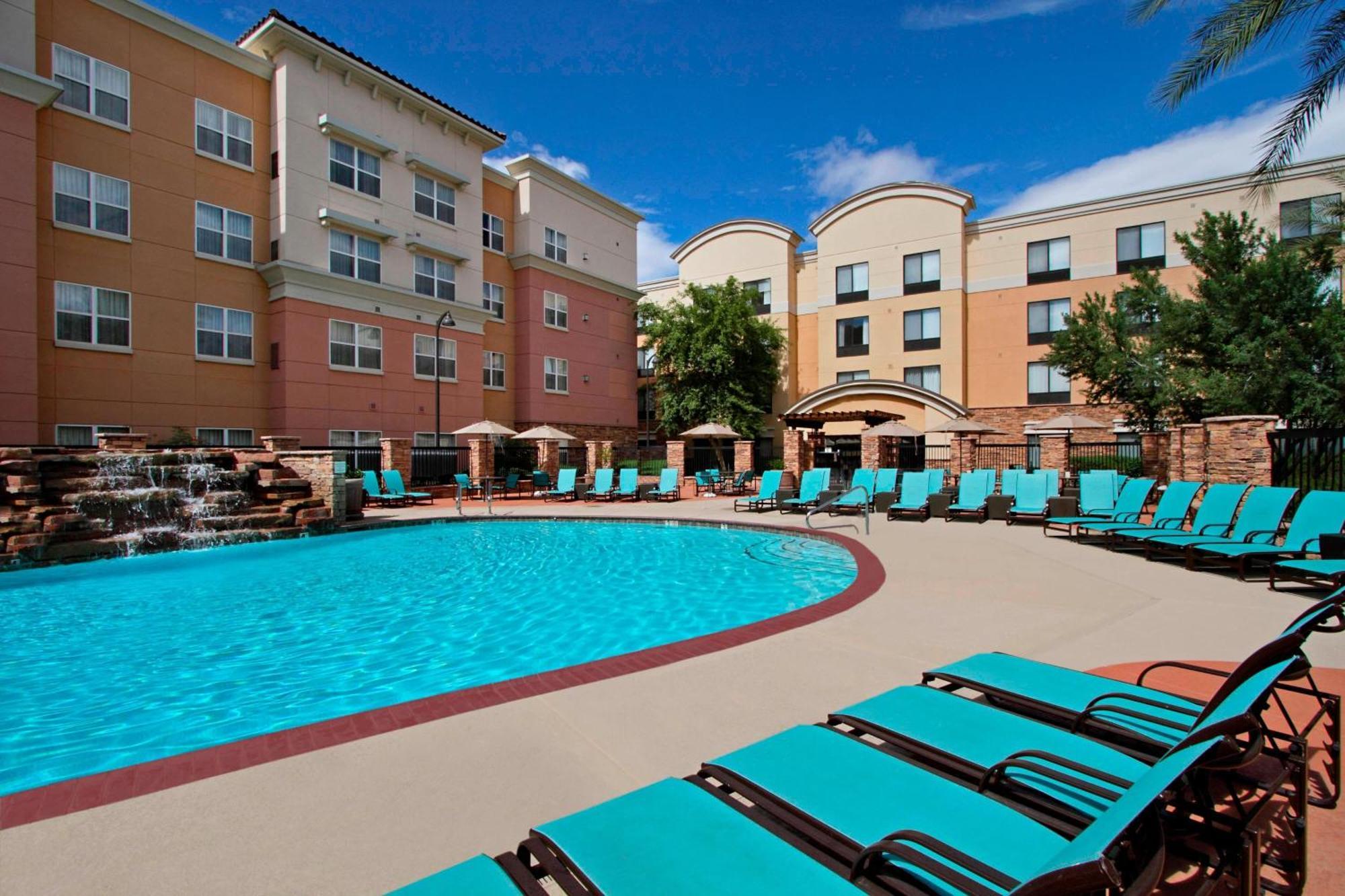 Residence Inn Phoenix Glendale Sports & Entertainment District Eksteriør billede