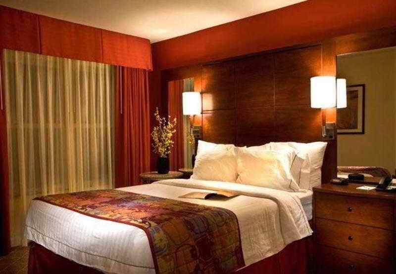 Residence Inn Phoenix Glendale Sports & Entertainment District Værelse billede